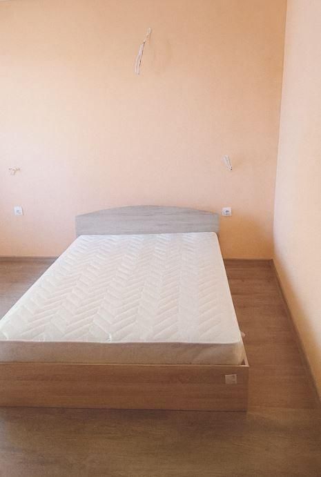 Дава се под наем Двустаен апартамент в Варна, Галата - 60 кв.м за 225 € - Снимка #1