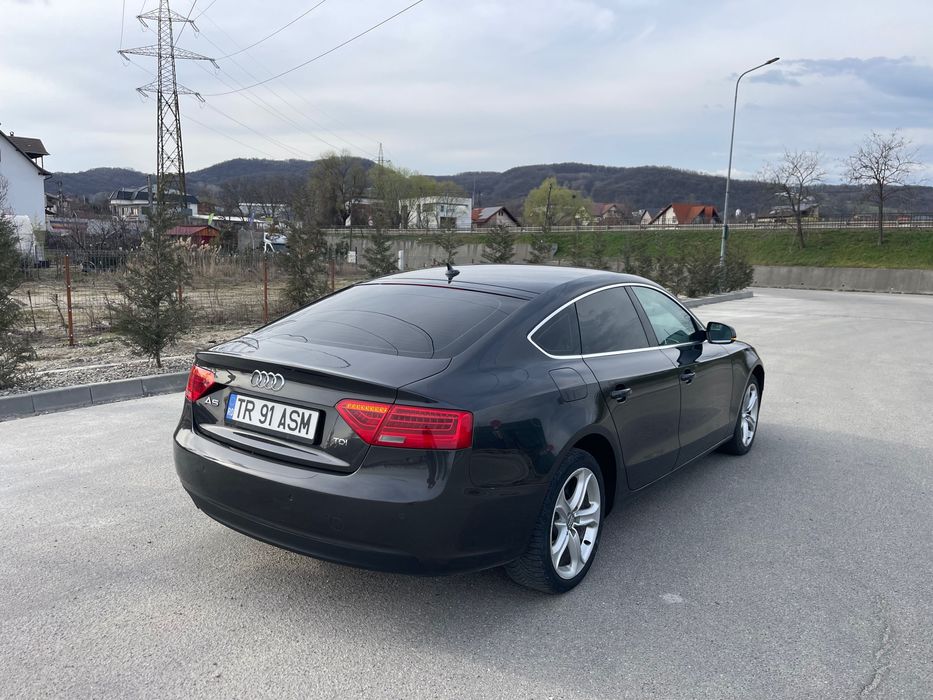 Audi A5 2013 Facelift Motor 2.0TDI- Navigație - Piele -Clima