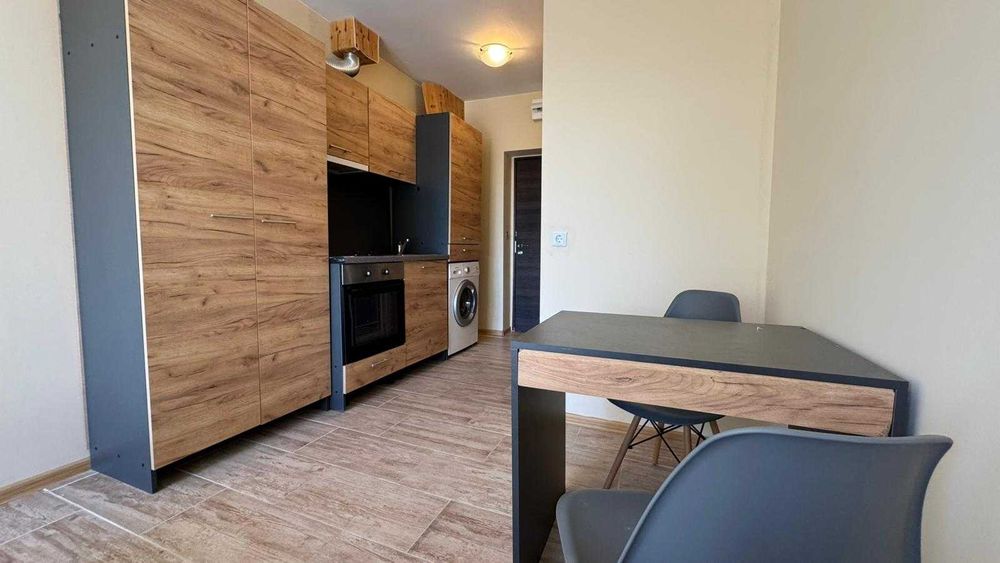 Продава се Едностаен апартамент в Велико Търново, Бузлуджа - 25 кв.м за 1680 €/кв.м - Снимка #3