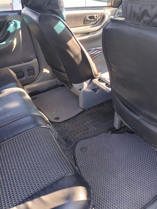 Автомобиль Хонда срв