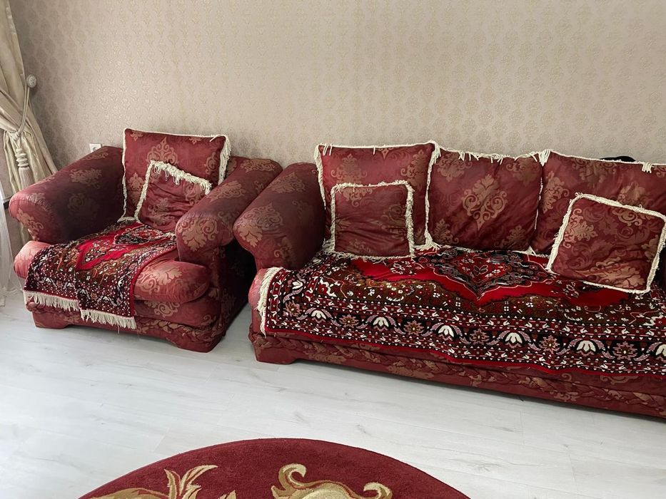 Продам мягкий уголок