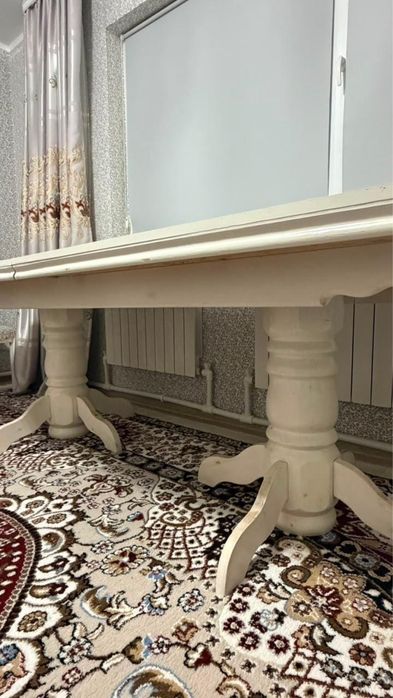 Стол и стулья комплект