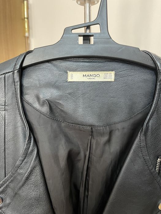 продам куртку Mango 8000 тг