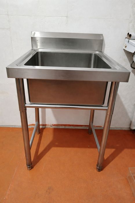 Жарочный шкаф(пицце печь), мойка, тестомес