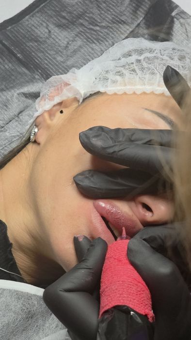 Epilare cu ceara de unica folosinta,micropigmentare,indepartari tatuaj