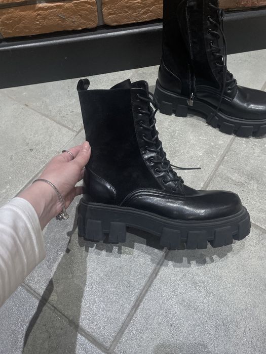 Ботинки демисезонные новые