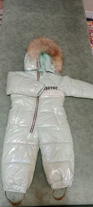 Зимнии комбинезон для мальчика
