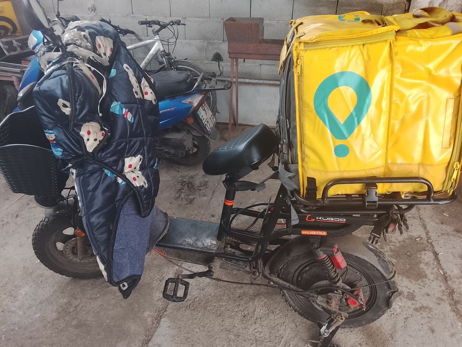 Kugoo kirin v3 pro Б/у  4 месяца ездил, 200000