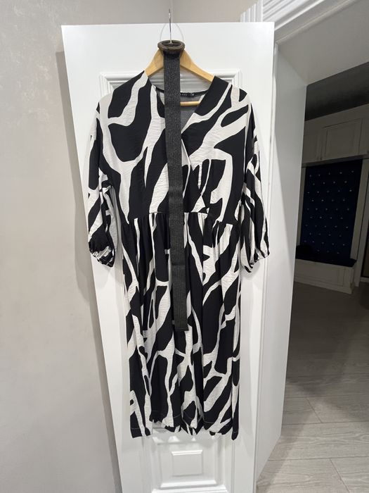 Женское платье Villagi