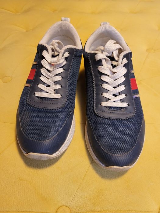 Vand sneakersi dama Tommy Hilfiger, marimea 36
