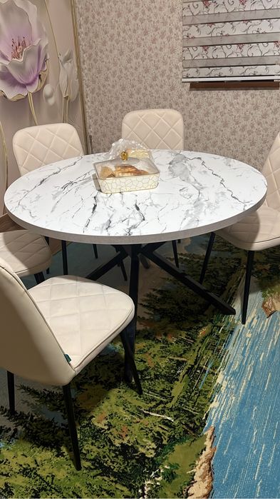 6 орындық столмен сатылады