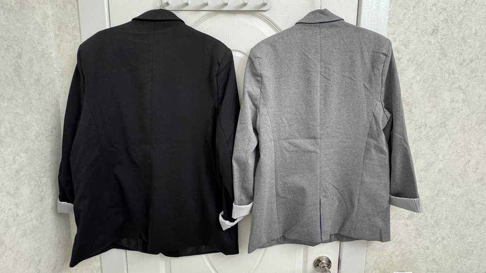Новые трикотажные пиджаки MISO , размер 46EUR (50/56)
