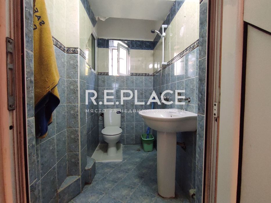 Продава се Тристаен апартамент в Варна, Център - 92 кв.м за 2495 €/кв.м - Снимка #11