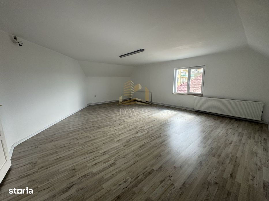 Casa individuala 11 camere 600mp utili | 1.500mp teren | Andrei Muresa