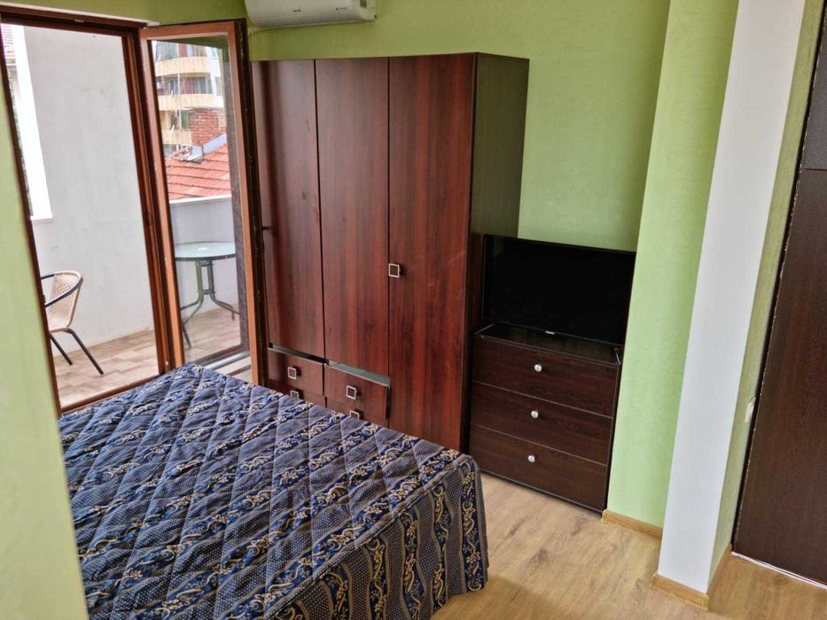 Дава се под наем Тристаен апартамент в Враца, Център - 70 кв.м за 382.5 € - Снимка #18