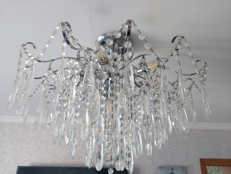 Люстра 9 рожковая