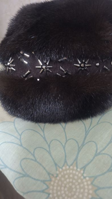 Продам норковую шапку