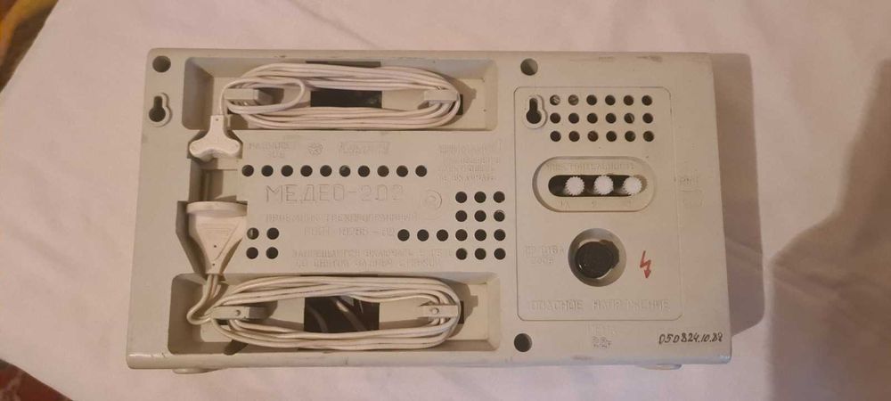 Радиоприемник "Медео", СССР