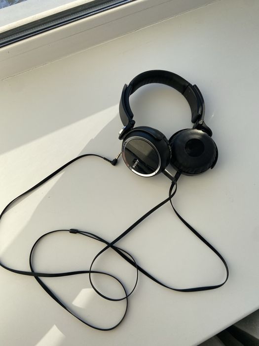 Наушники Sony MDR-XB600