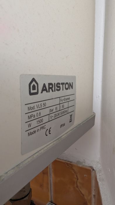 Dezmembrez boiler Ariston Velis 50 litri