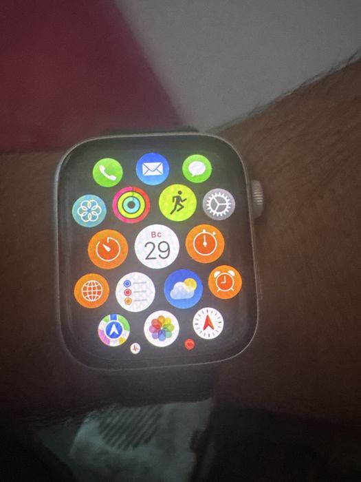Apple watch 45mil. 7