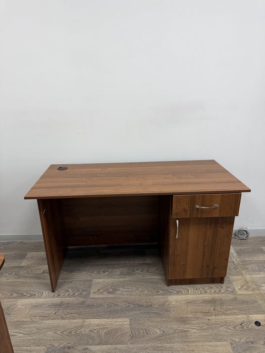 Продам офисную мебель