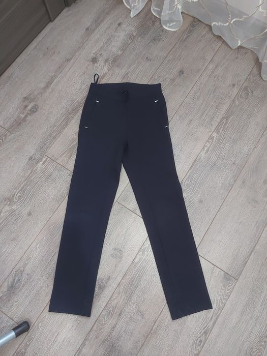 Школьная одежда на девочку