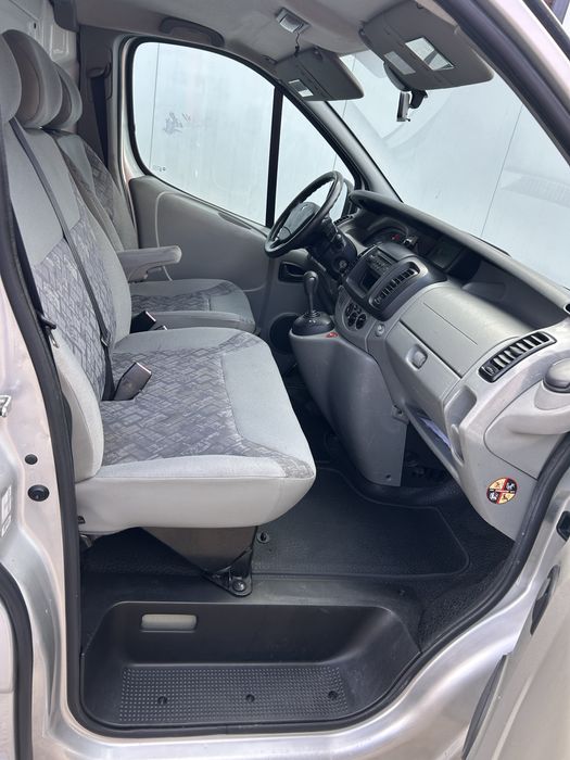 Renault Trafic Automat/Opel Vivaro/Nissan Primastar