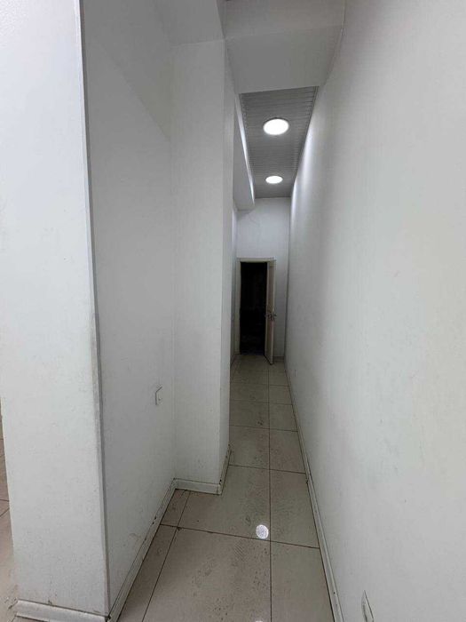 Аренда 300 м²: Офис с панорамными окнами + Кухня. БЦ Semurg