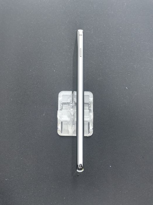 Samsung Galaxy S10 Plus  128 GB ID-qhr996