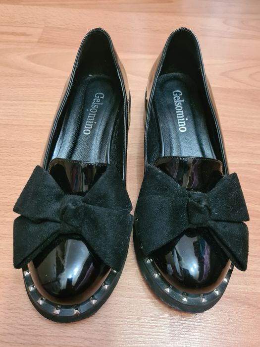 Туфли лоферы для школы