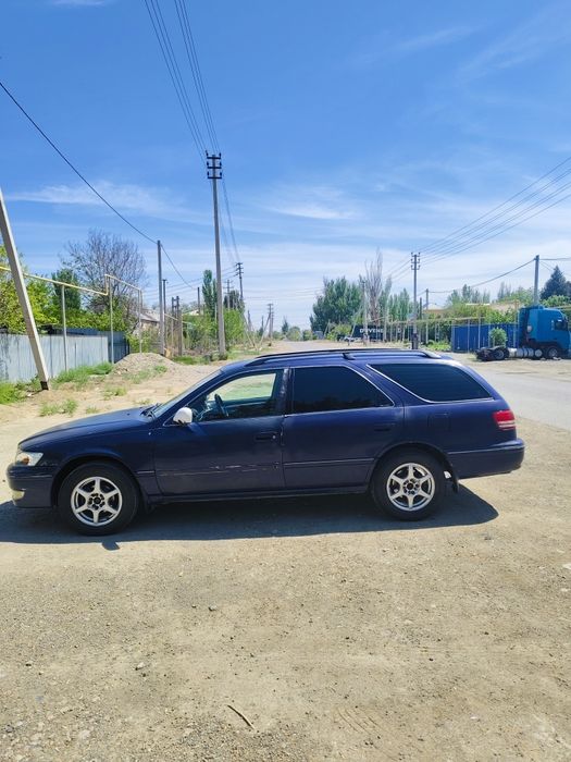 Toyota Mark II quails сатылады