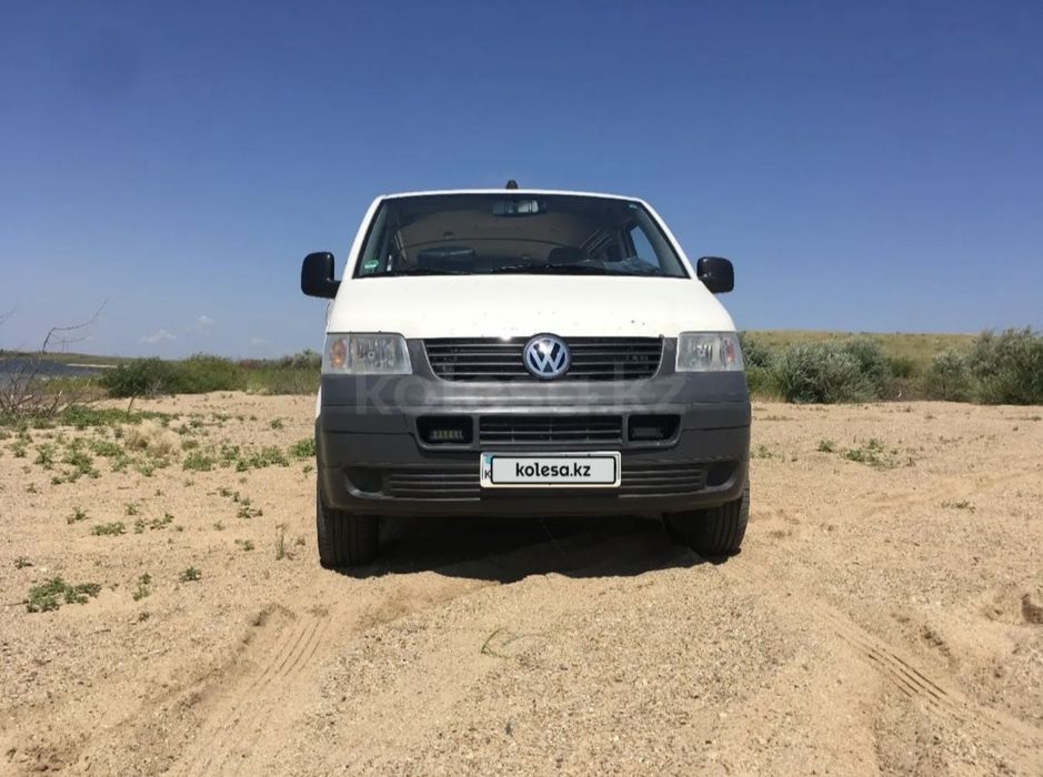 Volkswagen Transporter T5 2004