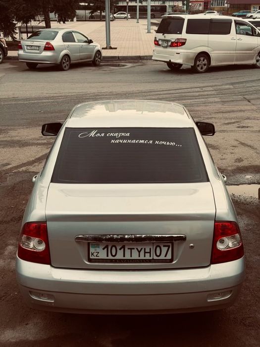 Приора 2008 г серебристый