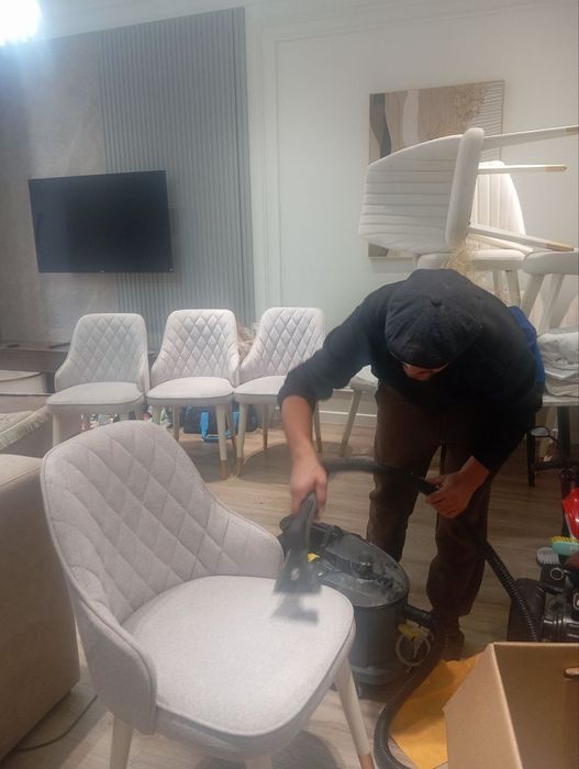 Уборка квартир  очистка мебели сухой туман