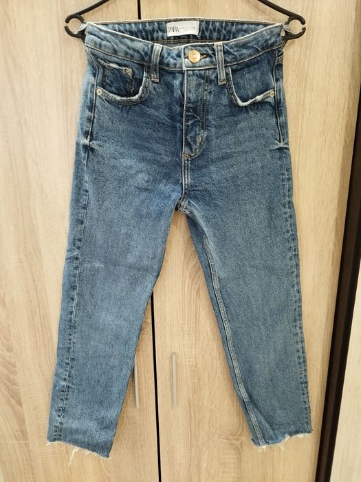 Всичко по 15лв.за брой