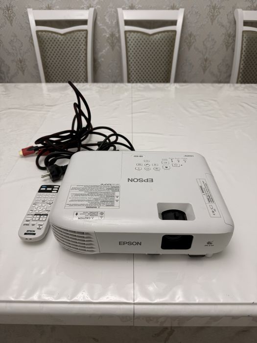 Продам EPSON проектор