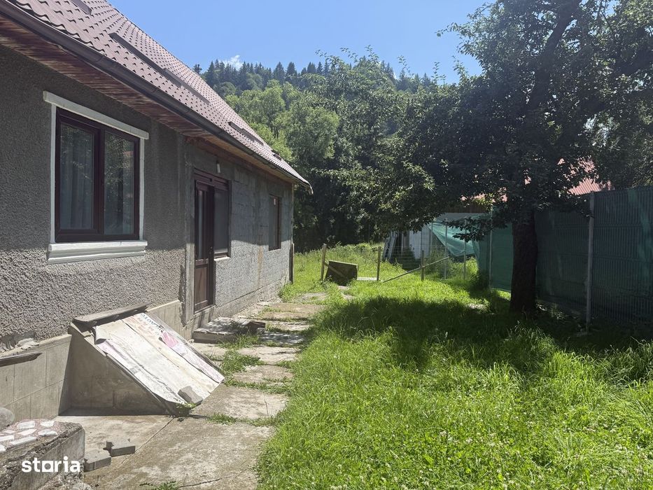 Casa de vanzare 104 mp, Moieciu de Jos, Jud. Brasov, langa Bran.