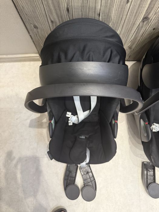 Продавам 2 бр. кошчета за кола CYBEX Cloud T i-Size (Sepia Black)