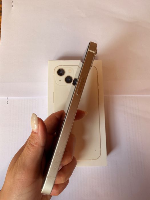iPhone 13 128GB White