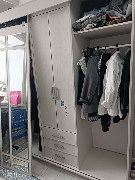 Шкаф сатылады 10 мың тг