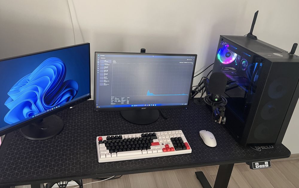 Setup Gaming 540hz Ryzen 7800x3D RTX 5070