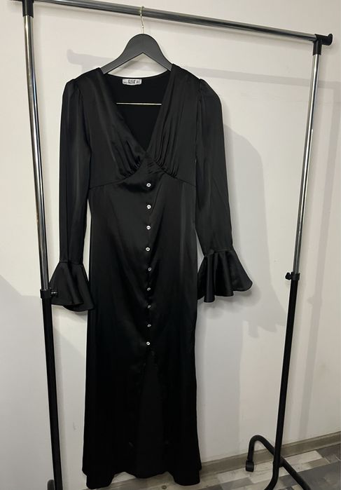 Rochie neagra satinata lunga S-M