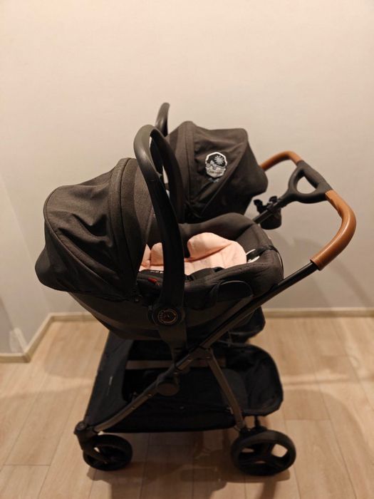 Количка за близнаци Chipolino Duo Smart