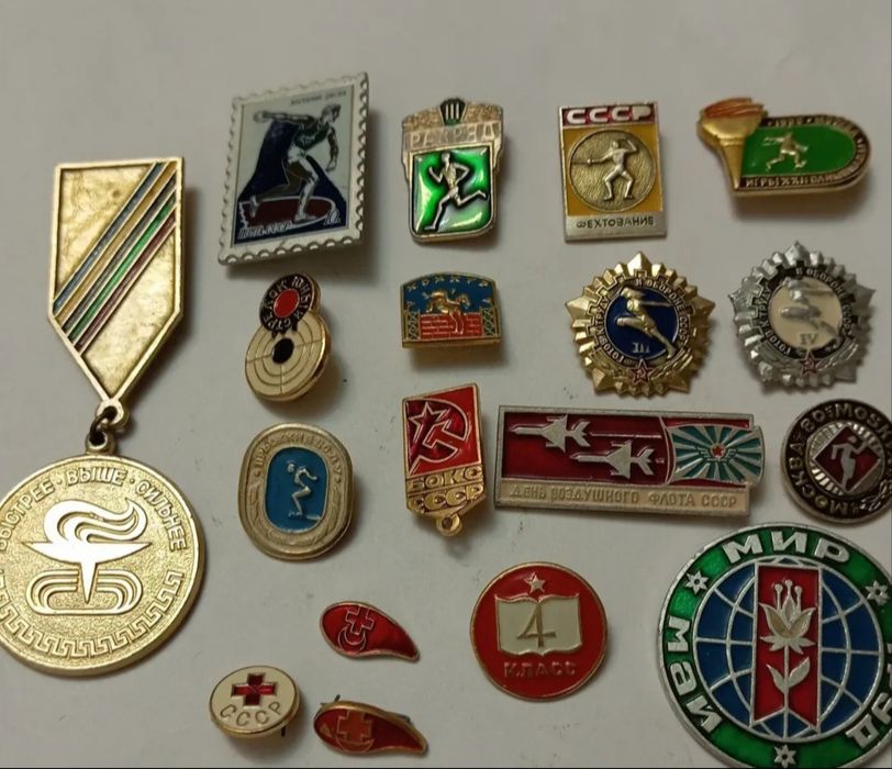 Продам! Значки СССР