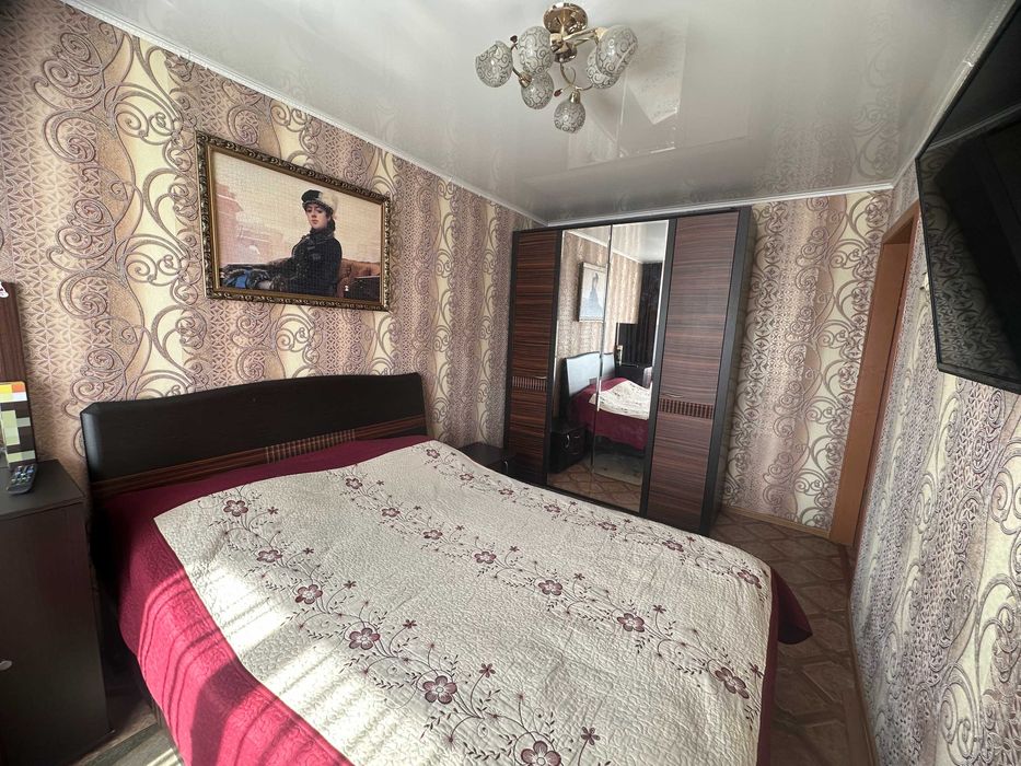 Продам квартиру на Бензострое