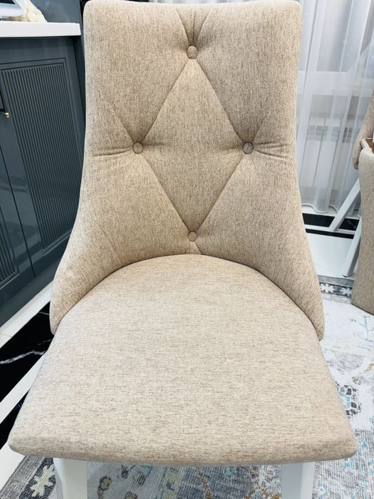 Кухонная мебель, стулья