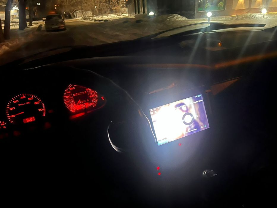 Подам ауди 100с4