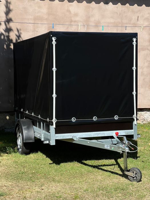 Remorcă nouă, 750kg cu prelată.