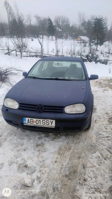 Vând golf 4 1.4 benzina